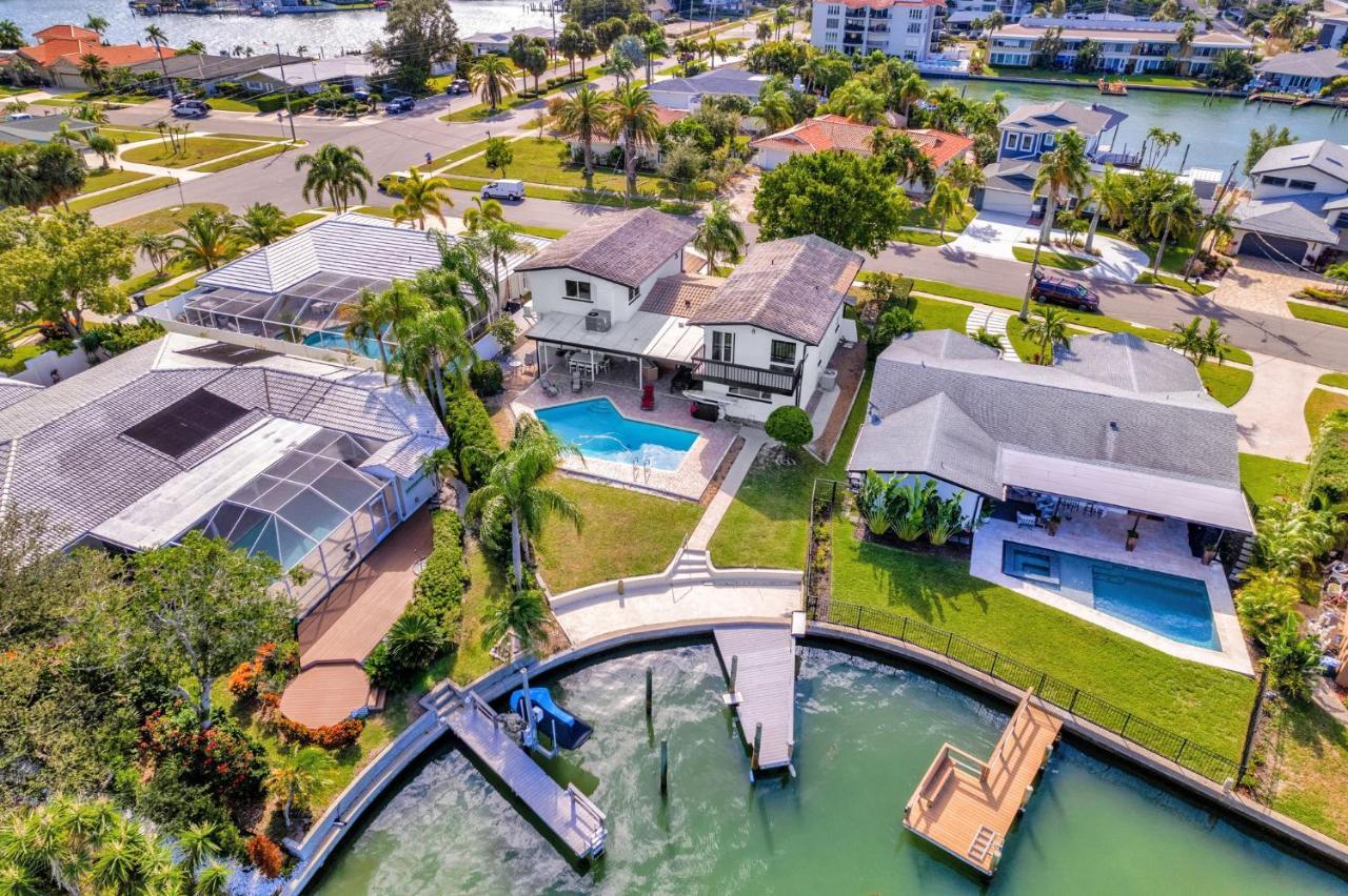 Clearwater Waterfront Modern 4bd 2big Open Loft 4bt With Pool Boat Deck Sleep 15