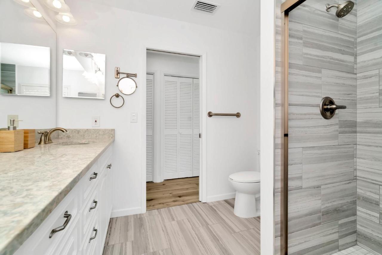 Holiday home Clearwater Waterfront Modern 4bd 2big Open Loft 4bt With Pool Boat Deck Sleep 15 Clearwater Beach