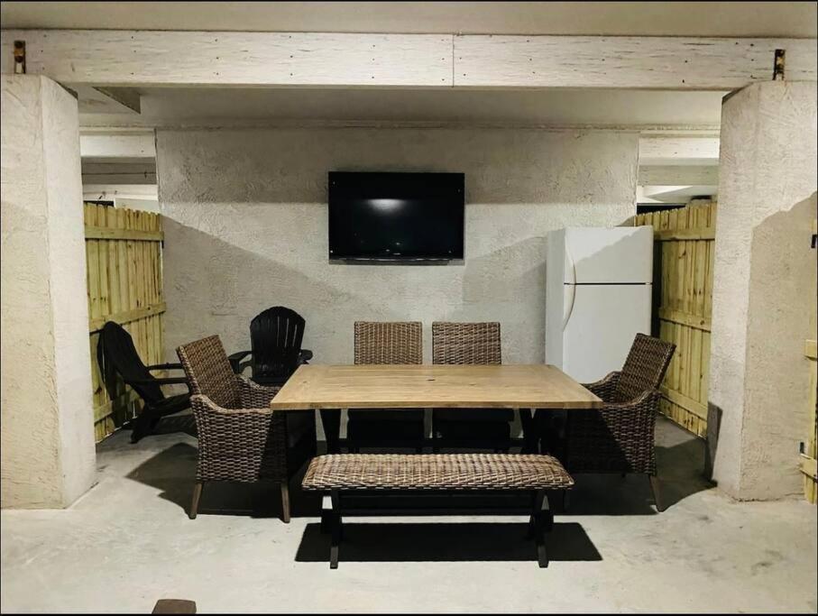 Holiday home 6 Bedrooms 4 Bath With And Heated Pool Clearwater Beach