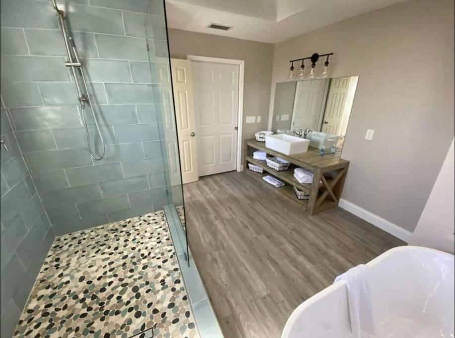 Holiday home 6 Bedrooms 4 Bath With And Heated Pool Clearwater Beach