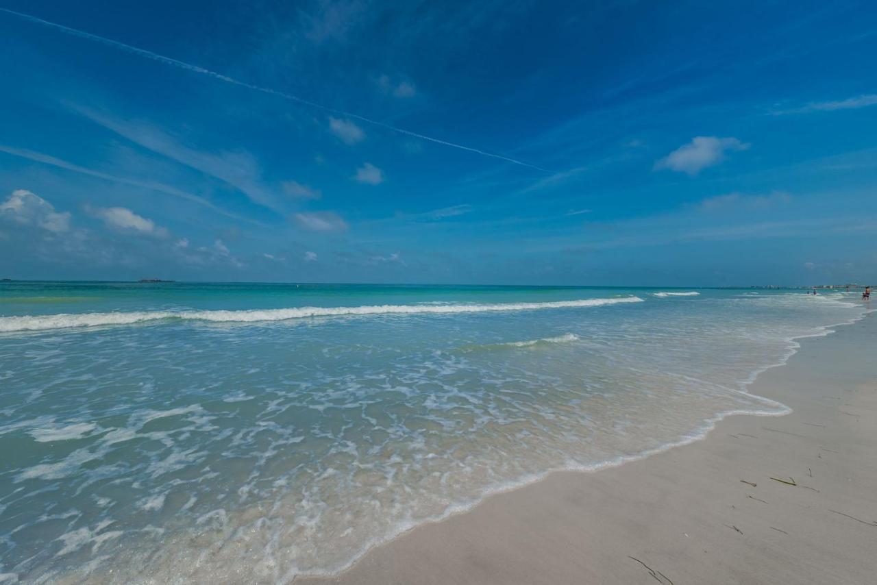 Beachfront * Clearwater Beach