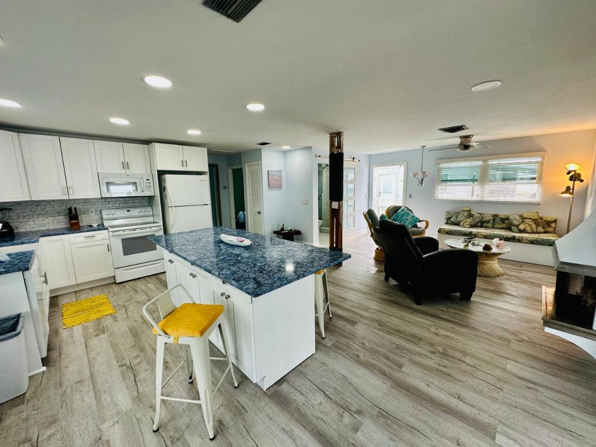 Villa Beachfront Clearwater Beach