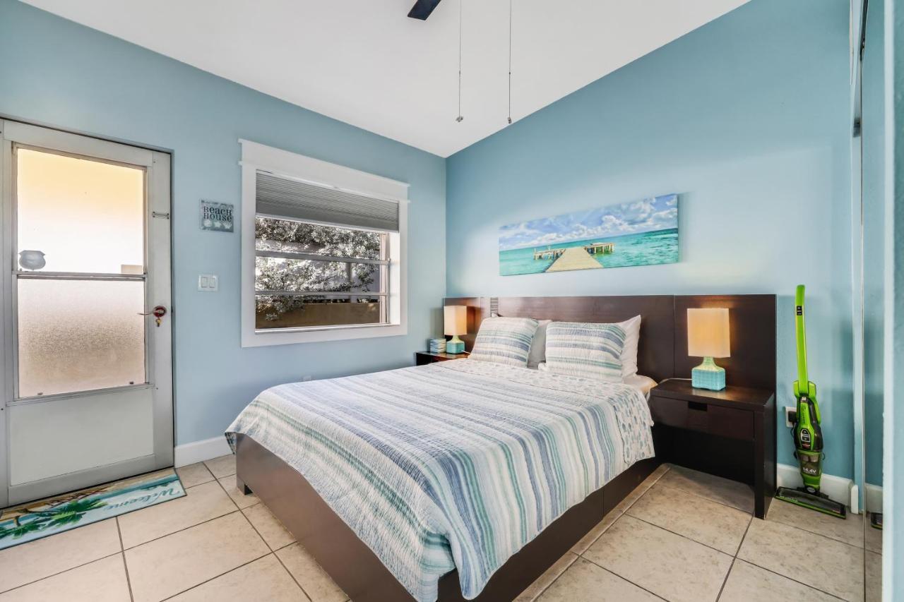 53 Steps To Apartment Clearwater Beach