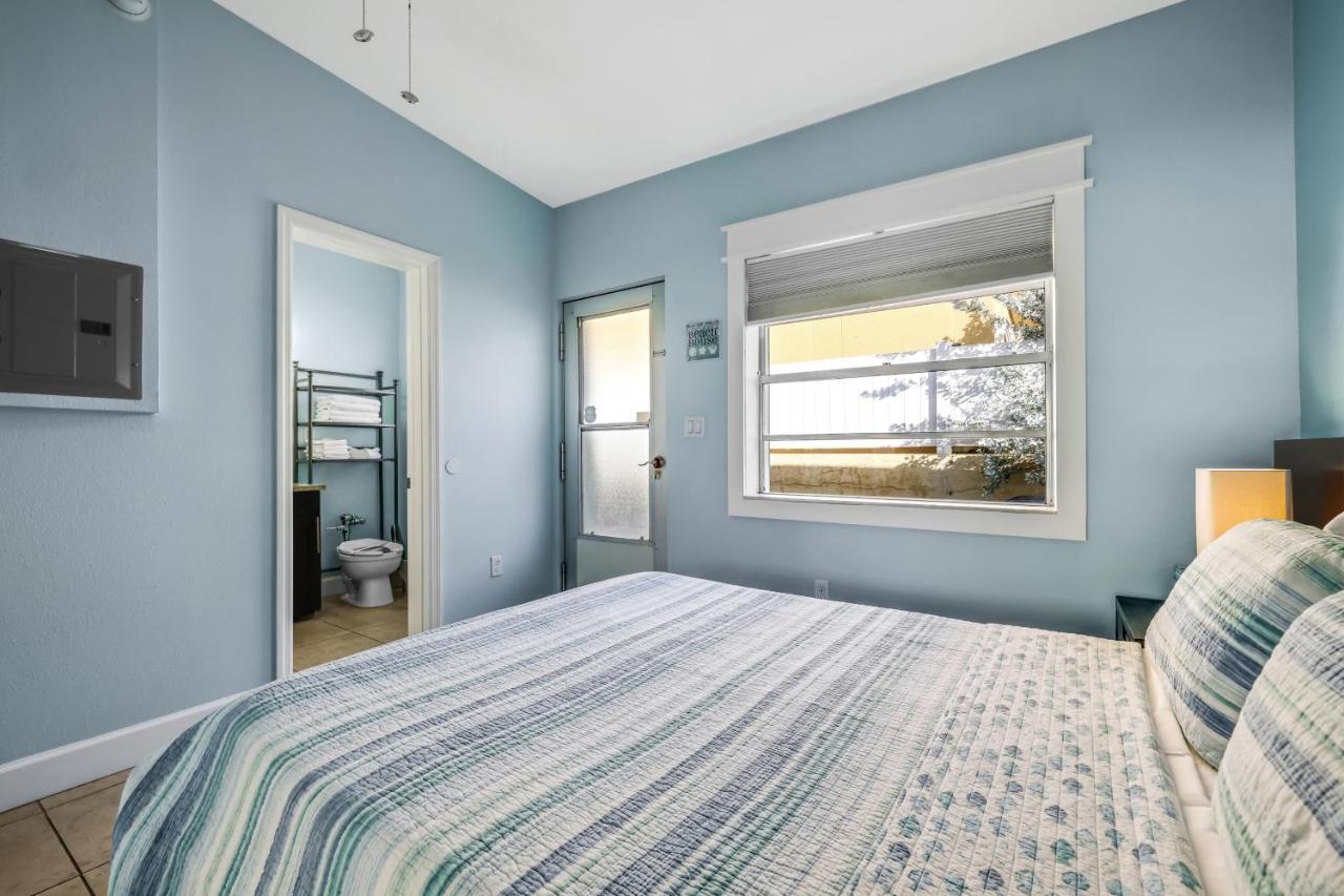 53 Steps To Apartment Clearwater Beach