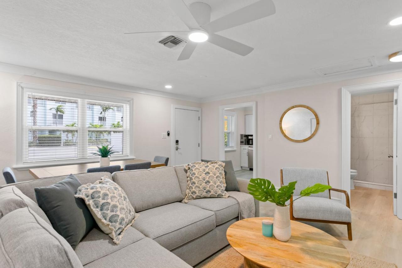 Apartment Sea Shell 44 *