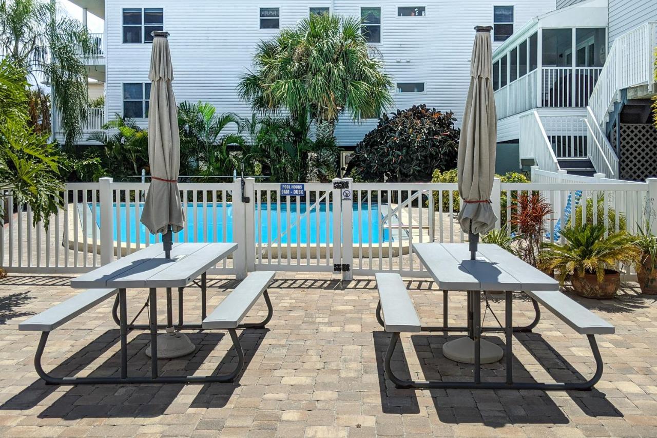 Apartment Sea Shell 44 *