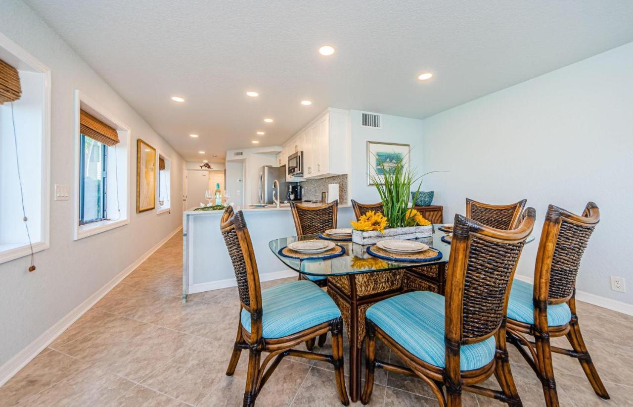 Beachfront Aldea 11 * Clearwater Beach