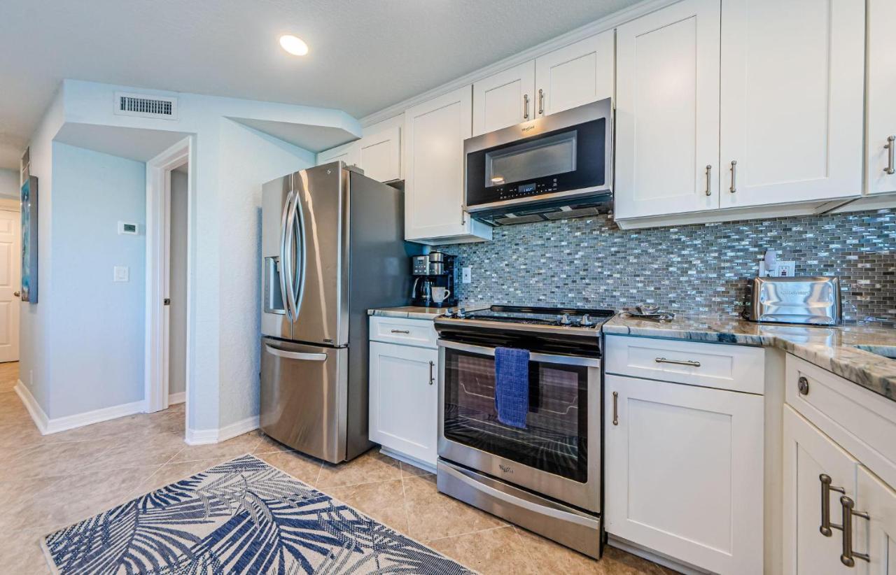 Beachfront Aldea 11 Holiday home Clearwater Beach