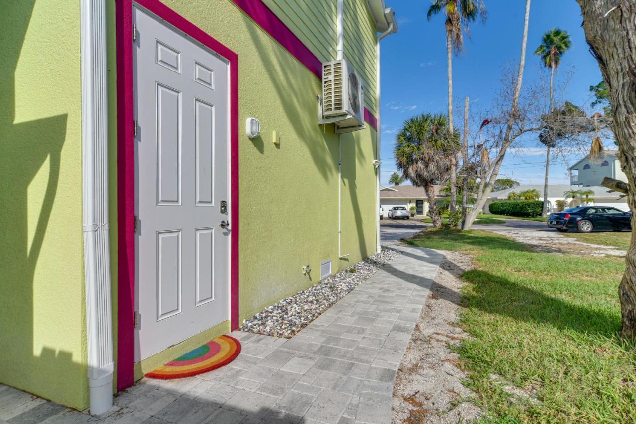 Indian Rocks Getaway With Balcony And Bay View! * Clearwater Beach