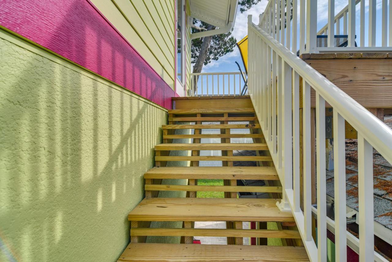 Apartment Indian Rocks Getaway With Balcony And Bay View! *