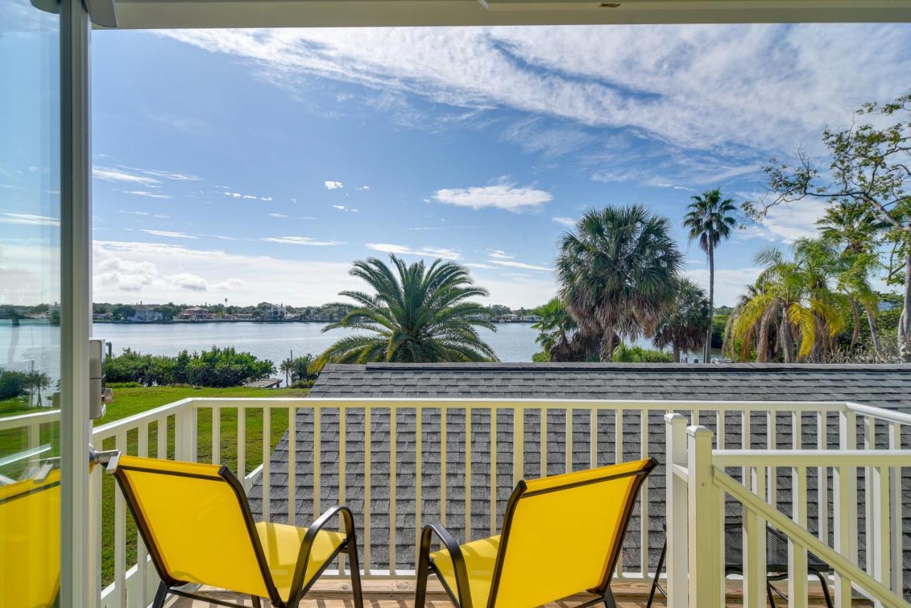 Indian Rocks Getaway With Balcony And Bay View! Clearwater Beach