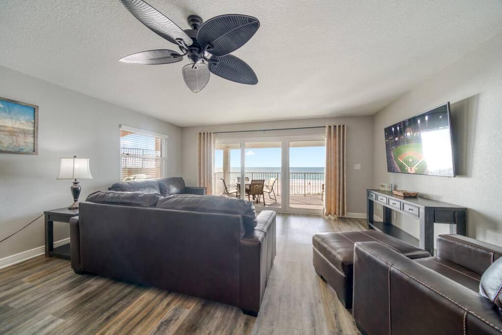 Holiday home Four Shores Unit 1 Direct Gulf With Pool &
