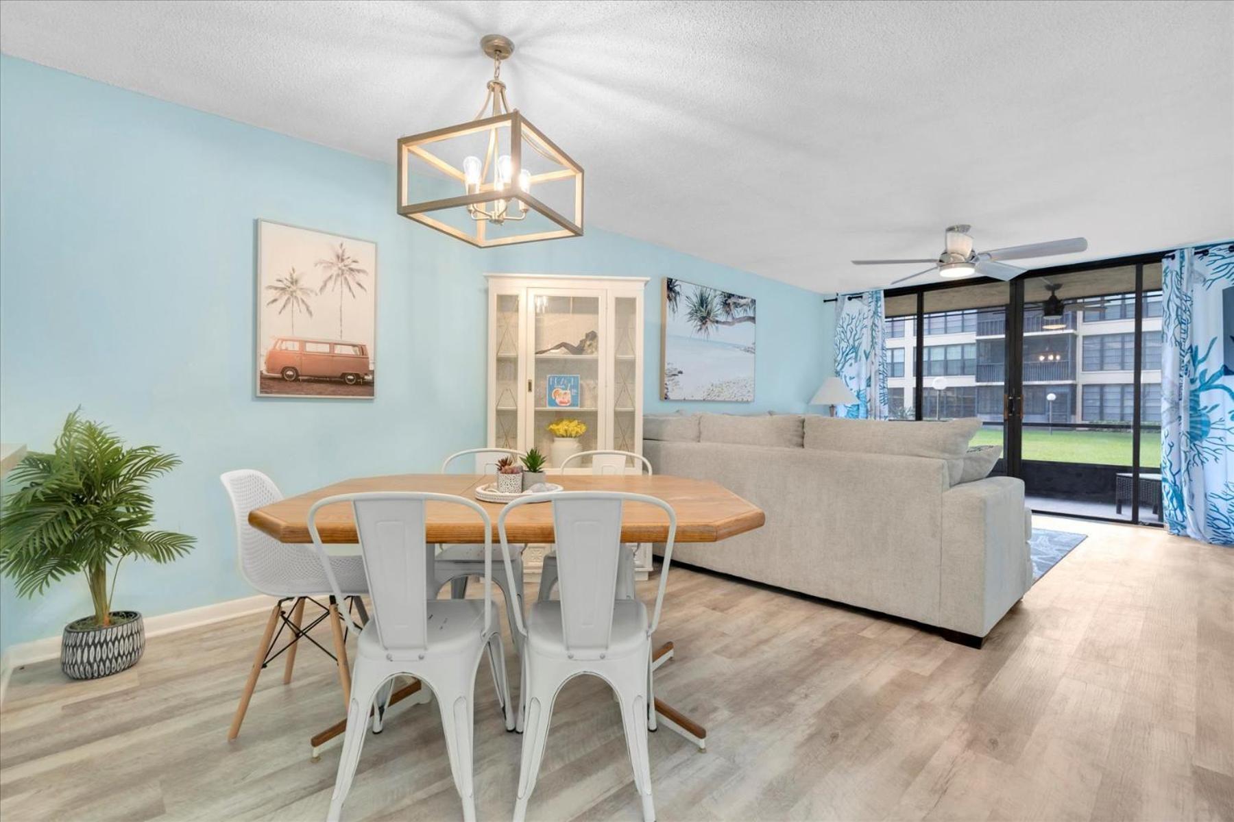 Indian Shores Waterway View, Walk To Beach, Pool Hot Tub, Dock Clearwater Beach