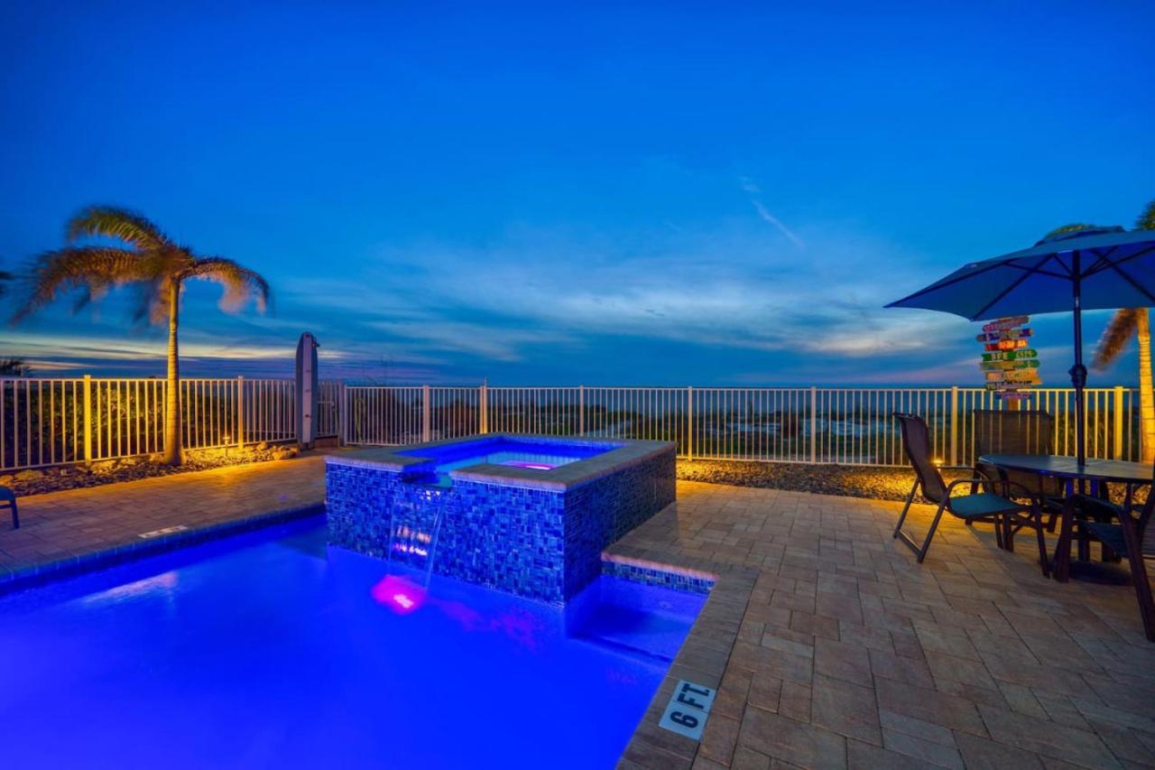 Holiday home 2,000 Sq Ft With Private Indoor Poolside Unit 4 At Four Shores Clearwater Beach