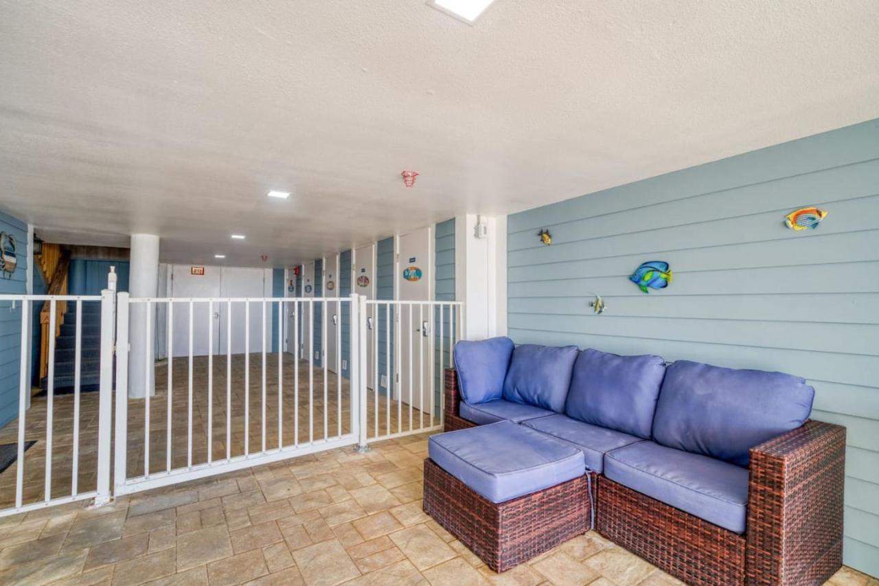 2,000 Sq Ft With Private Indoor Poolside Unit 4 At Four Shores Clearwater Beach