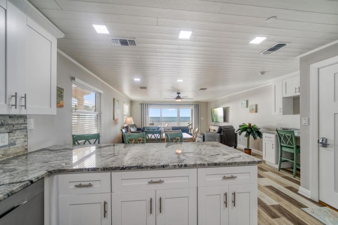 Four Shores Unit 2 Sunset Direct Gulf With Pool And *