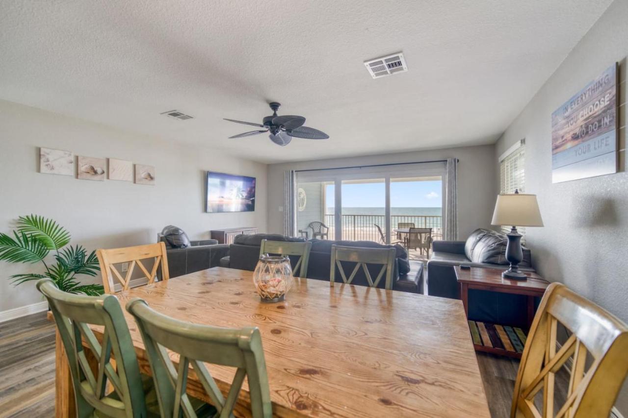 Holiday home Four Shores Unit 3 Gulf Direct Gulf With Pool And