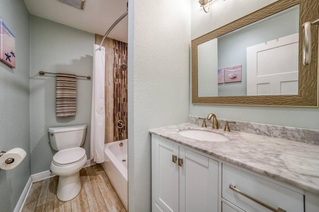 Holiday home Four Shores Unit 1 Direct Gulf With Pool & Clearwater Beach