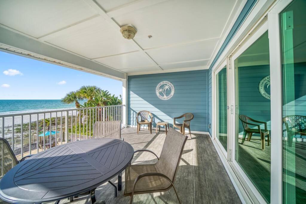 Four Shores Unit 1 Direct Gulf With Pool & * Clearwater Beach
