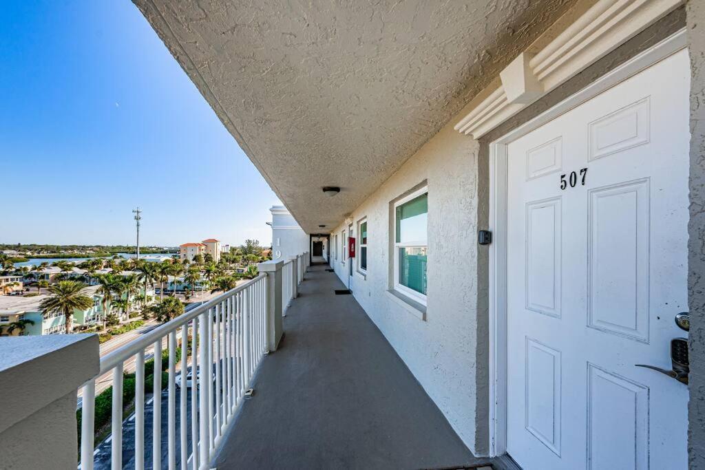 Living Beachfront *