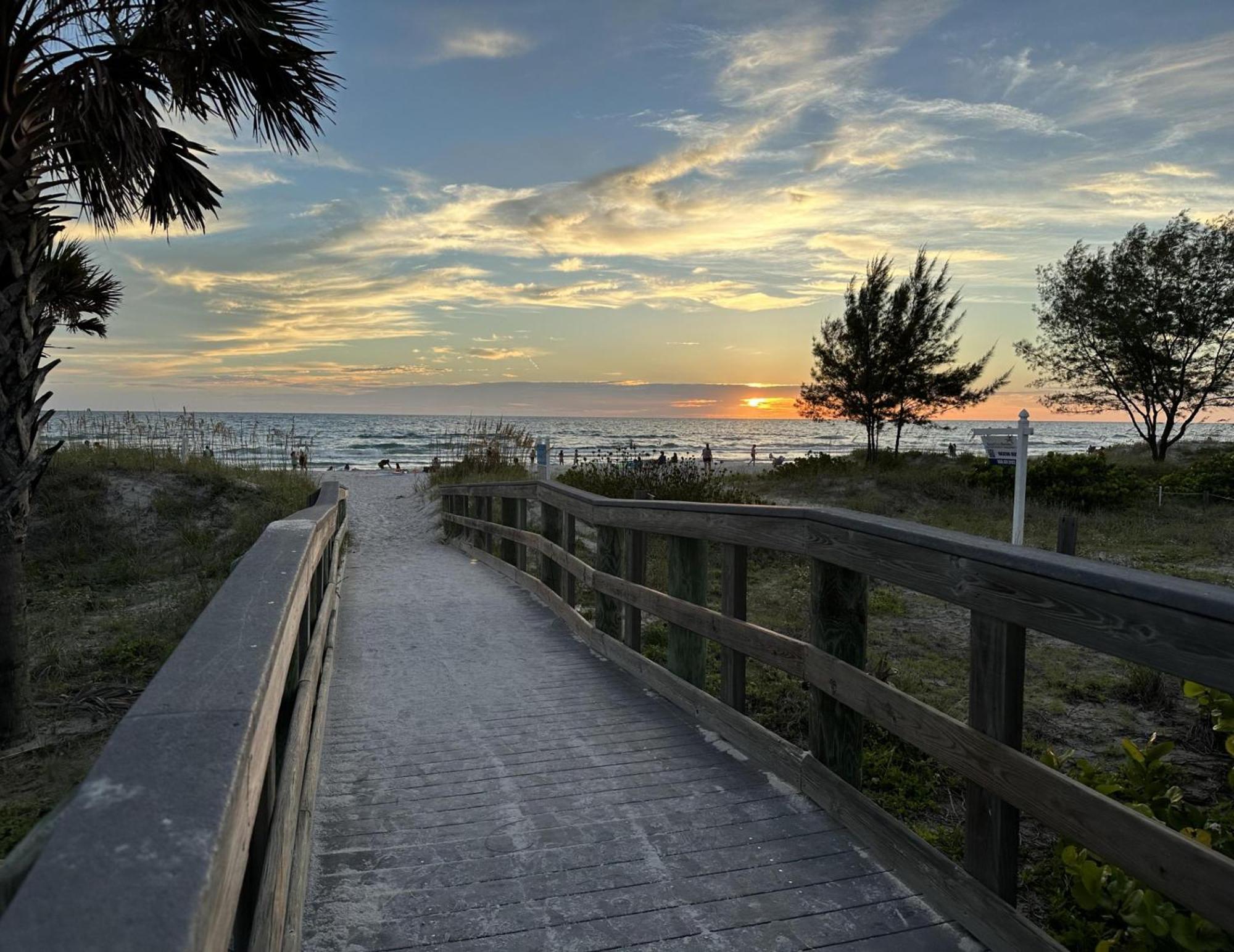 Casa Mar Y Palmera 202a Apartment Clearwater Beach