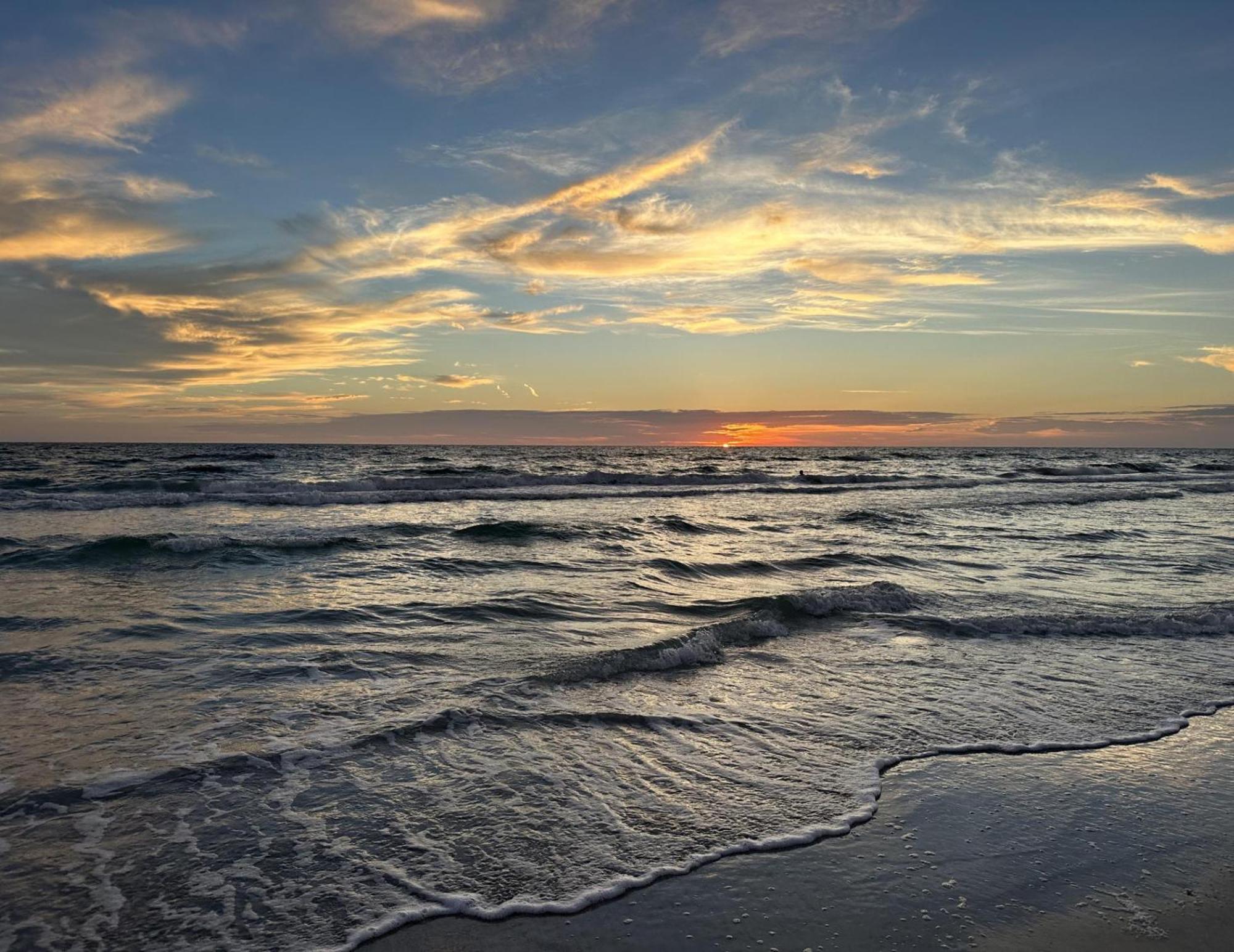 Casa Mar Y Palmera 202a Clearwater Beach