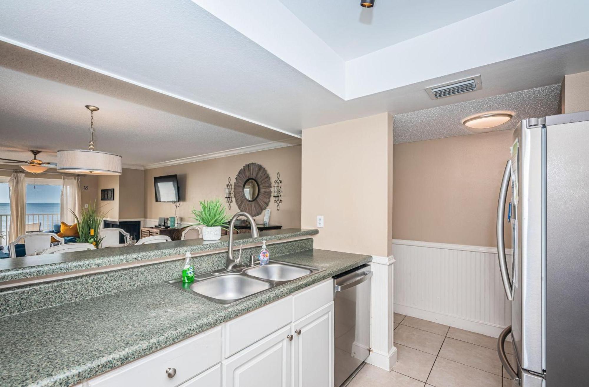 Of Clearwater - Unit A11 Holiday home