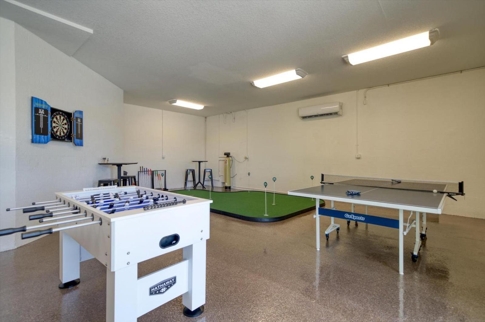 Waterfront Luxury W/ Heated Salt Pool & Golf Cart * Clearwater Beach
