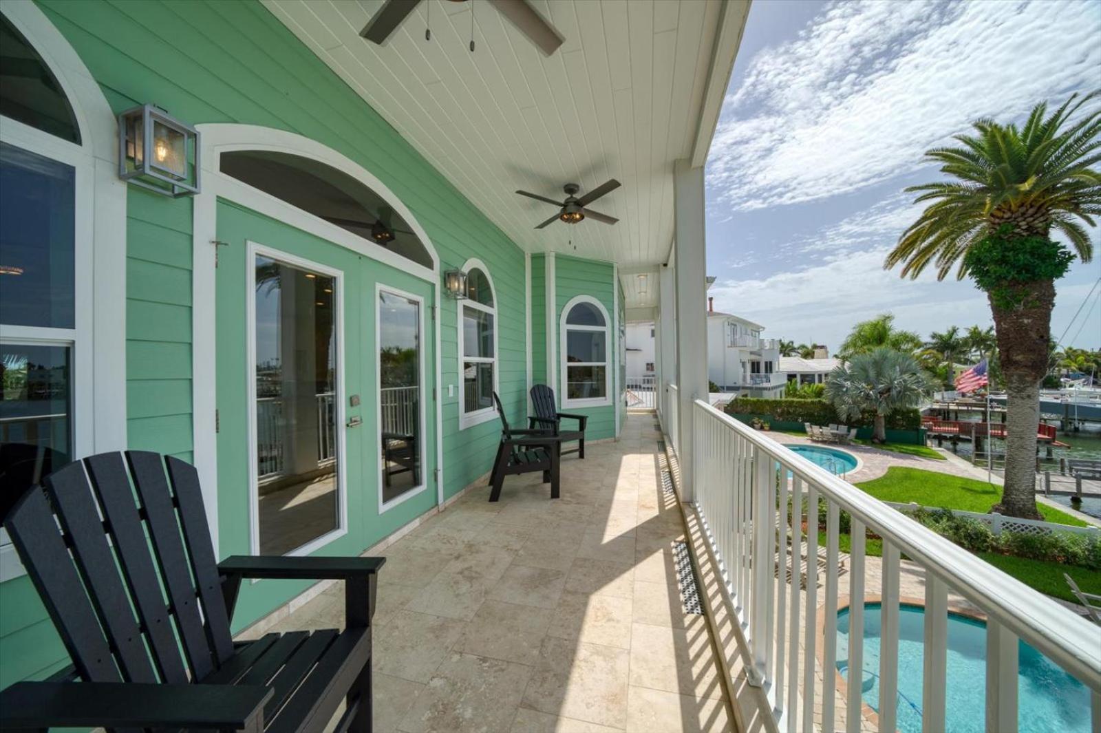 Waterfront Luxury W/ Heated Salt Pool & Golf Cart *