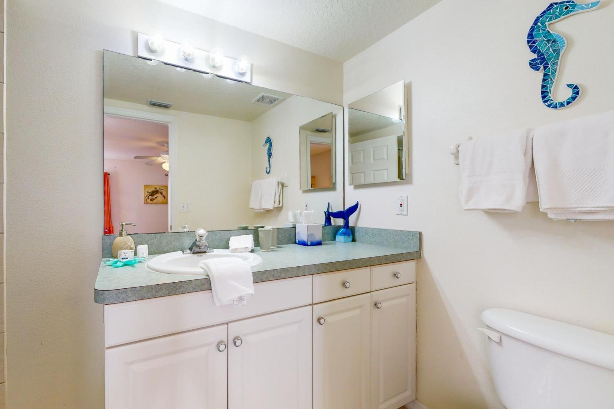 Captain's Cove 304