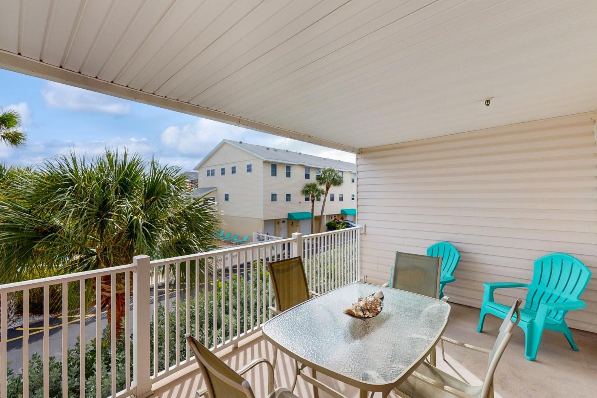 Captain's Cove 304 * Clearwater Beach