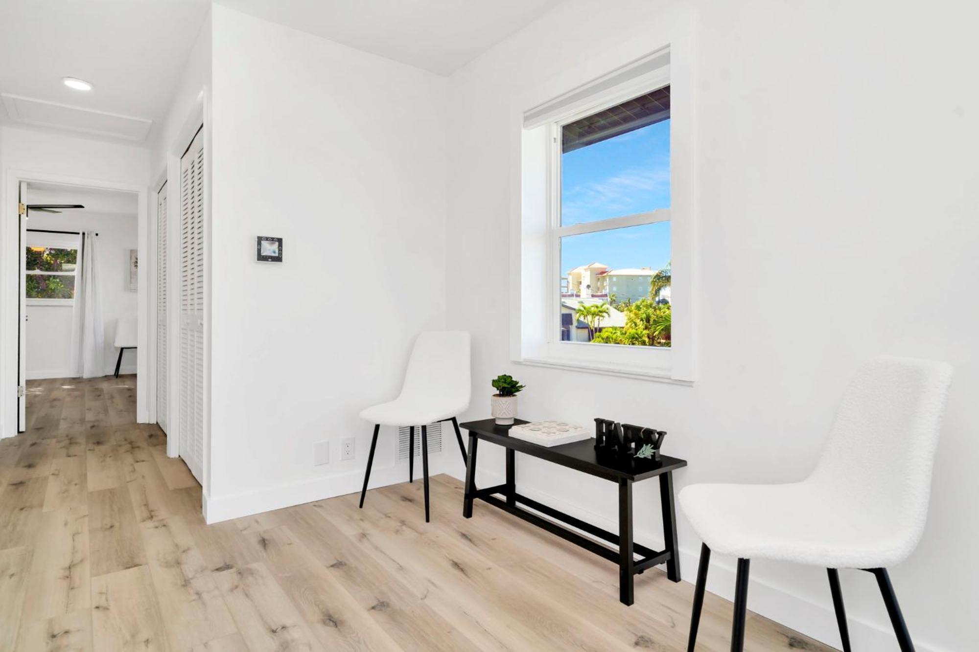 Clearwater Waterfront Modern 4bd 2big Open Loft 4bt With Pool Boat Deck Sleep 15 Holiday home