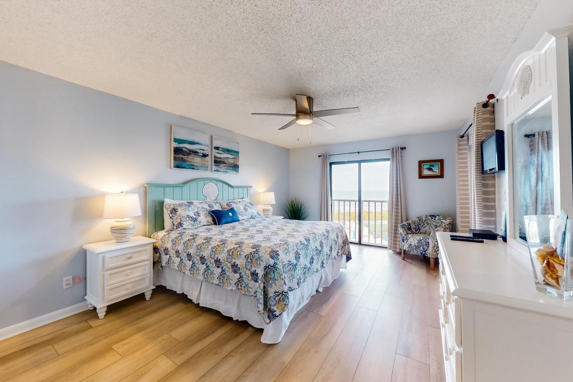 Reef Club 306 Apartment Clearwater Beach