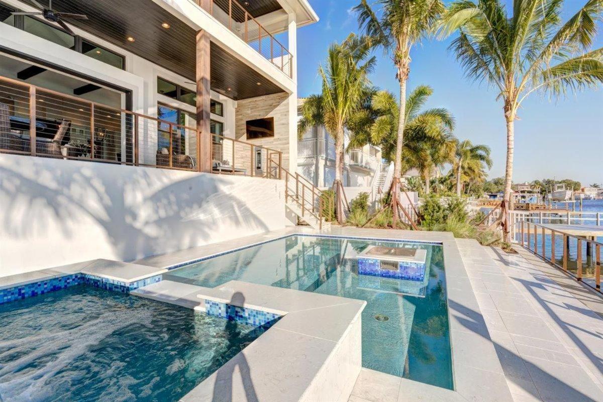 Bayside Paradise Mansion *