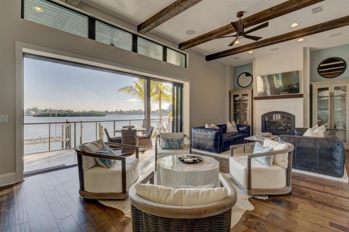 Bayside Paradise Mansion *