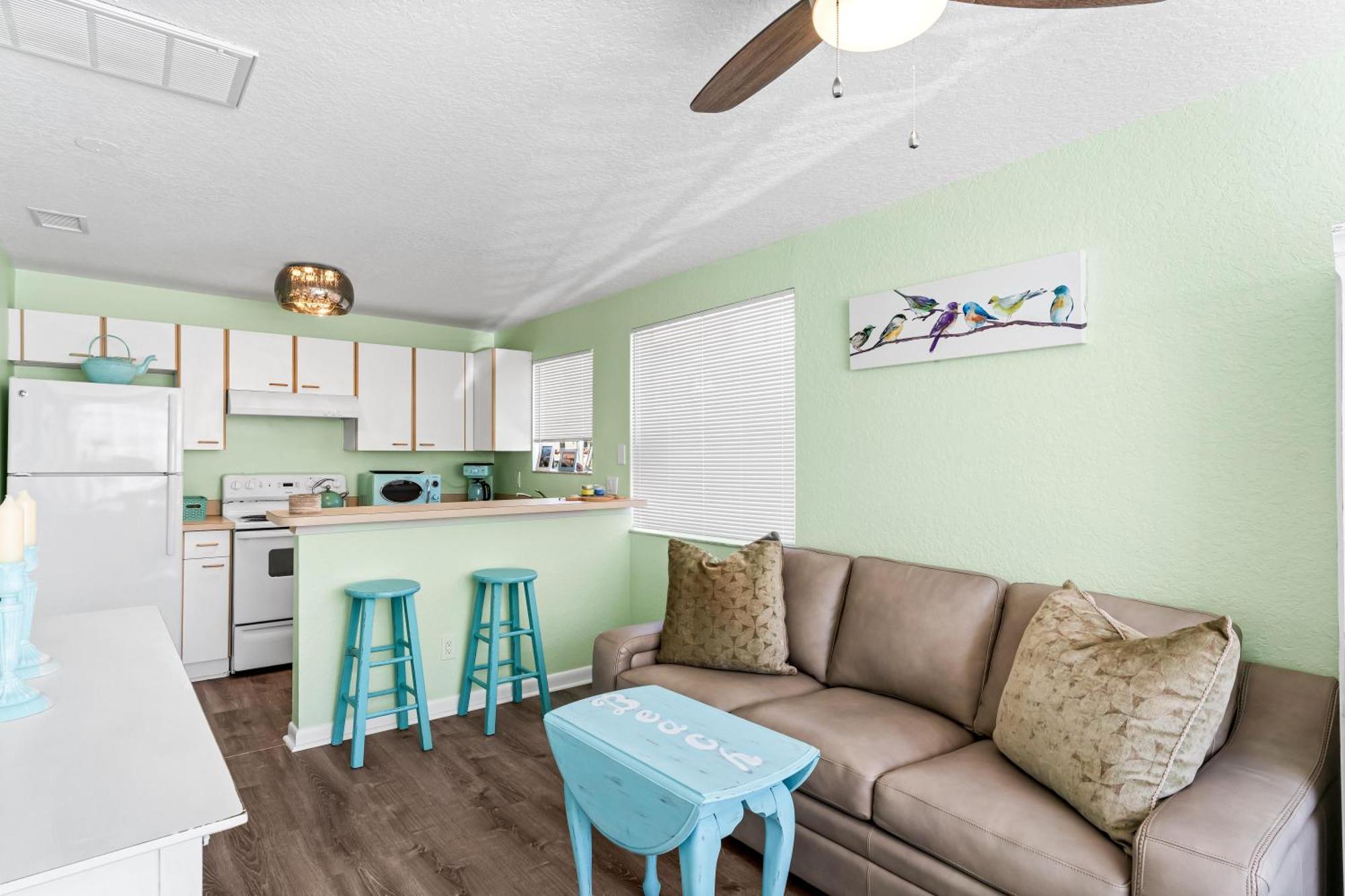 Canary * Clearwater Beach