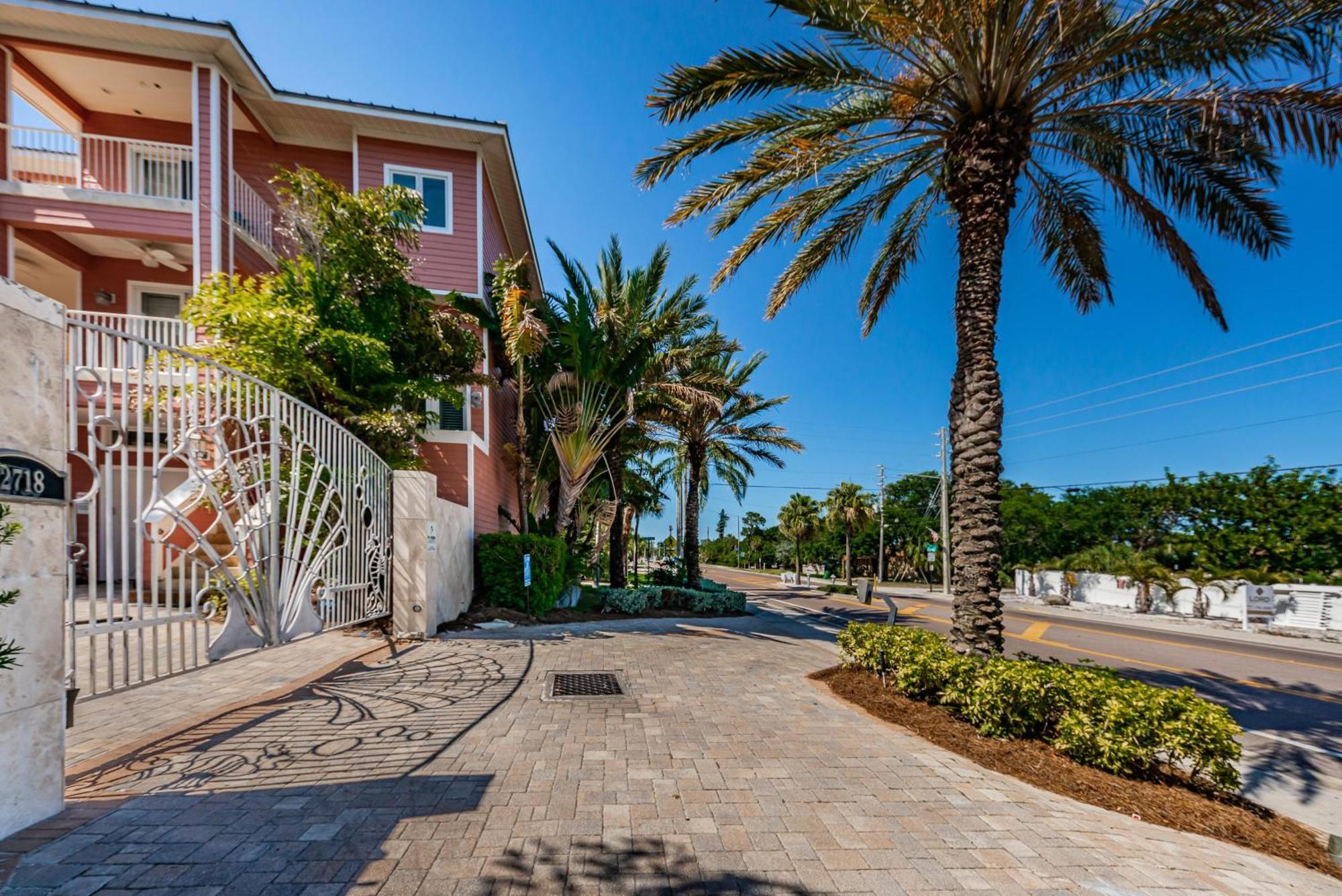 Exclusive Aqua Escape Holiday home