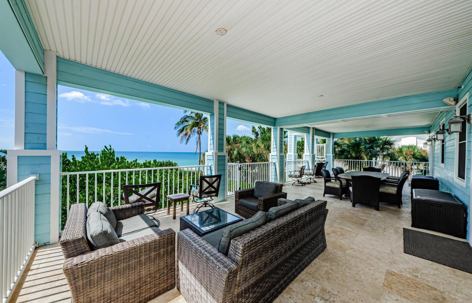 Exclusive Aqua Escape Holiday home Clearwater Beach