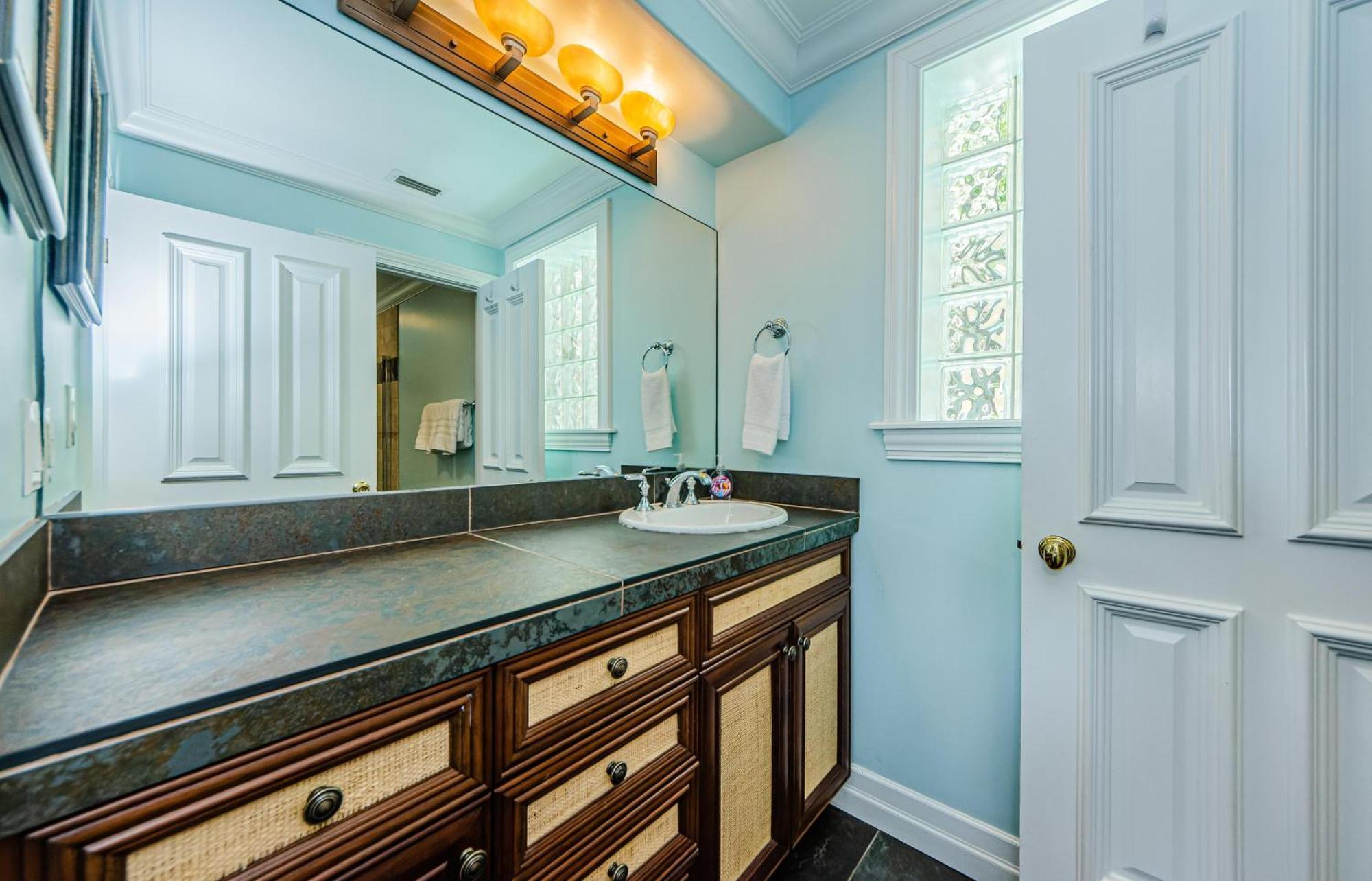 Exclusive Aqua Escape Holiday home Clearwater Beach