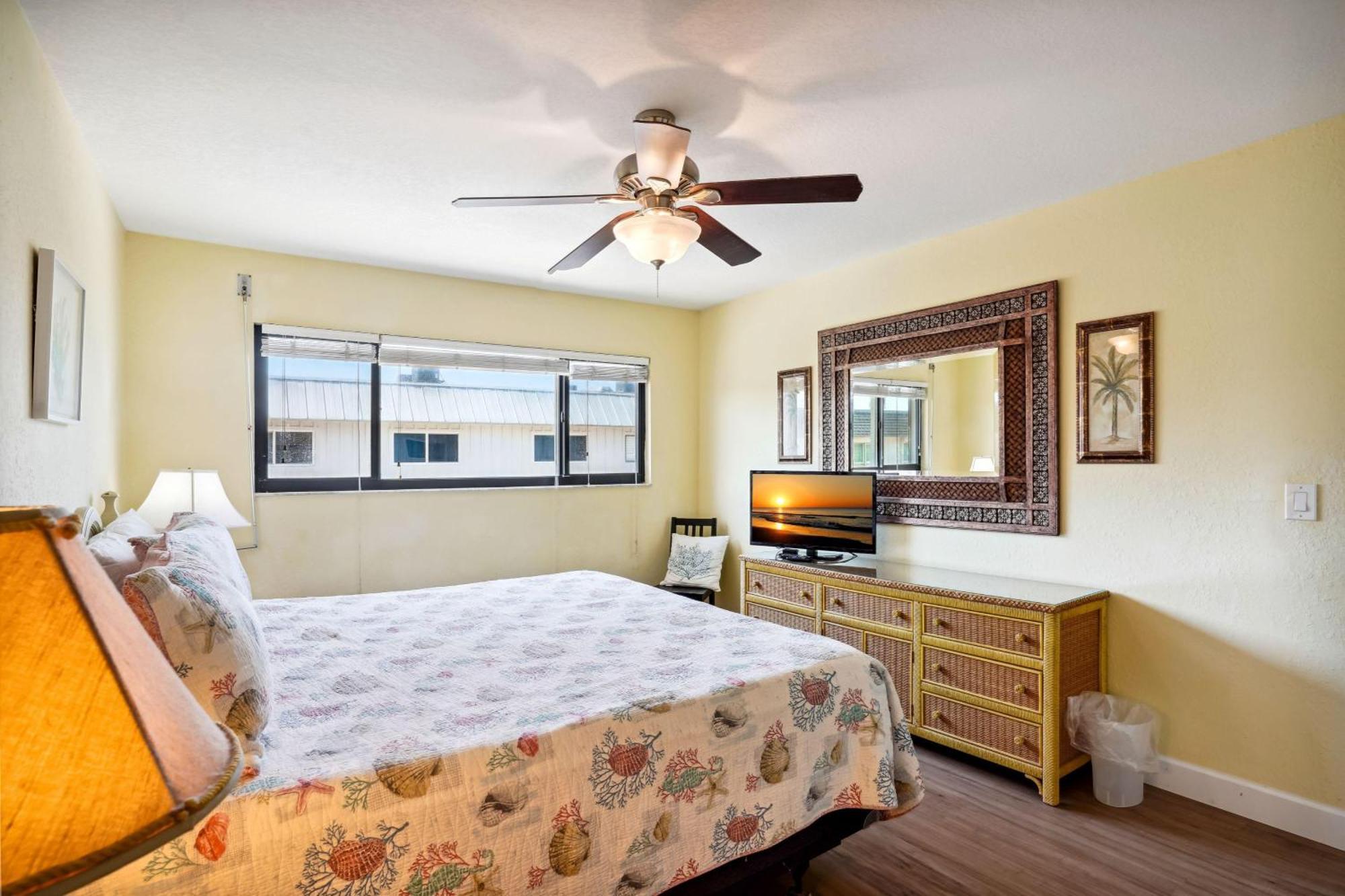 Gulfside 3 *