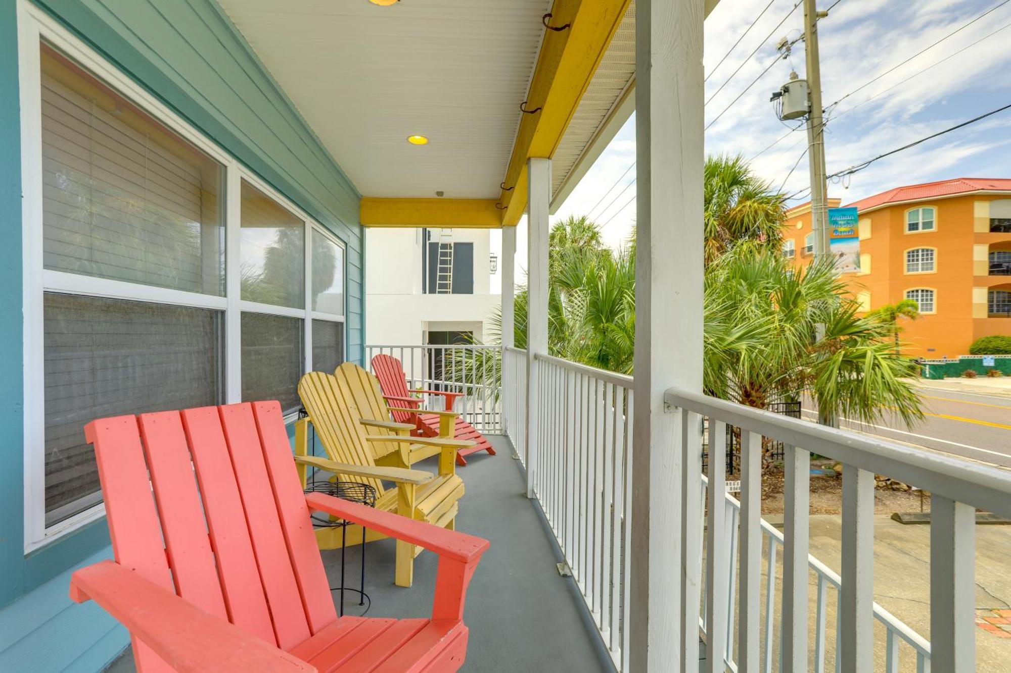 Vibrant - Walk To Indian Rocks Beach! Apartment Clearwater Beach
