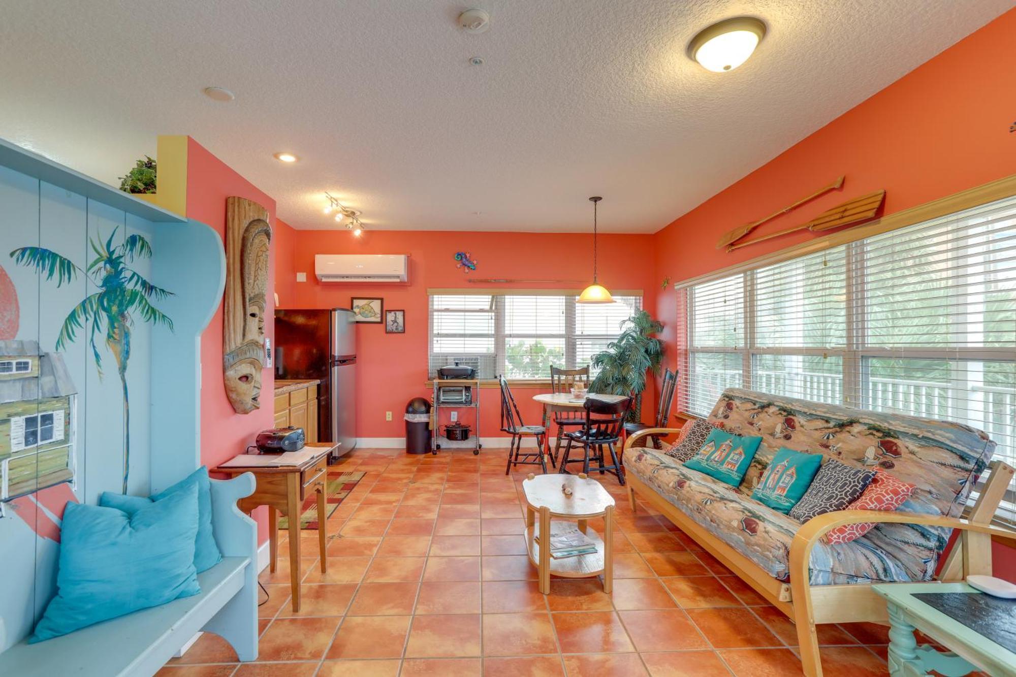 Vibrant - Walk To Indian Rocks Beach! Apartment Clearwater Beach