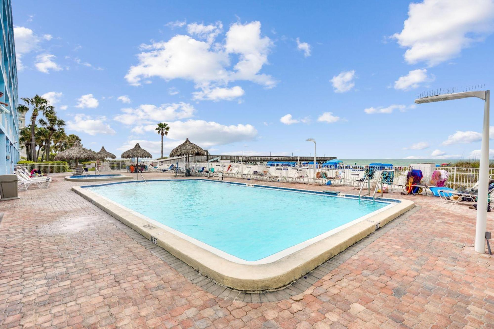 Dollar 107 Holiday home *