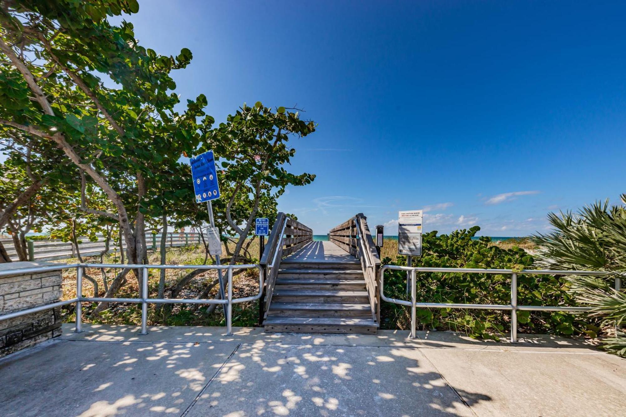 Sandcastle North Unit #403 * Clearwater Beach