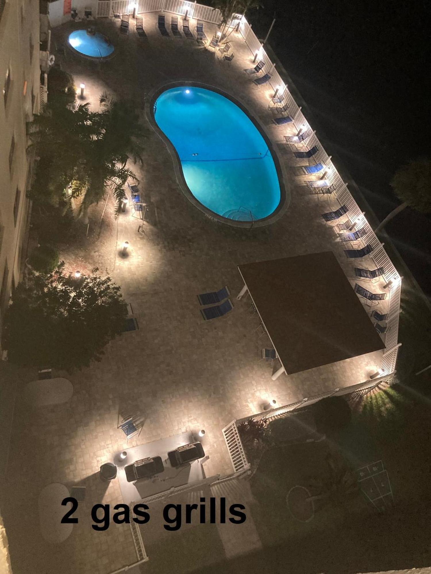 Bayshore Yatch Tennis 2br 3 Beds, Walking Distance To Beautiful Quite Holiday home *
