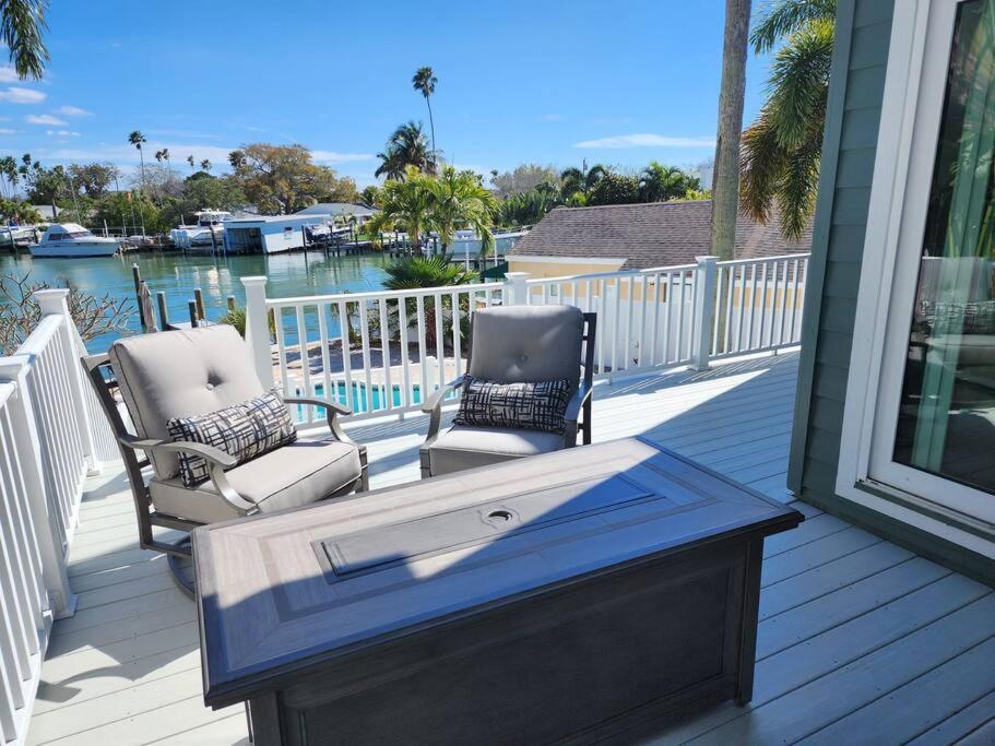 Holiday home Waterfront Indian Rocks Gem *