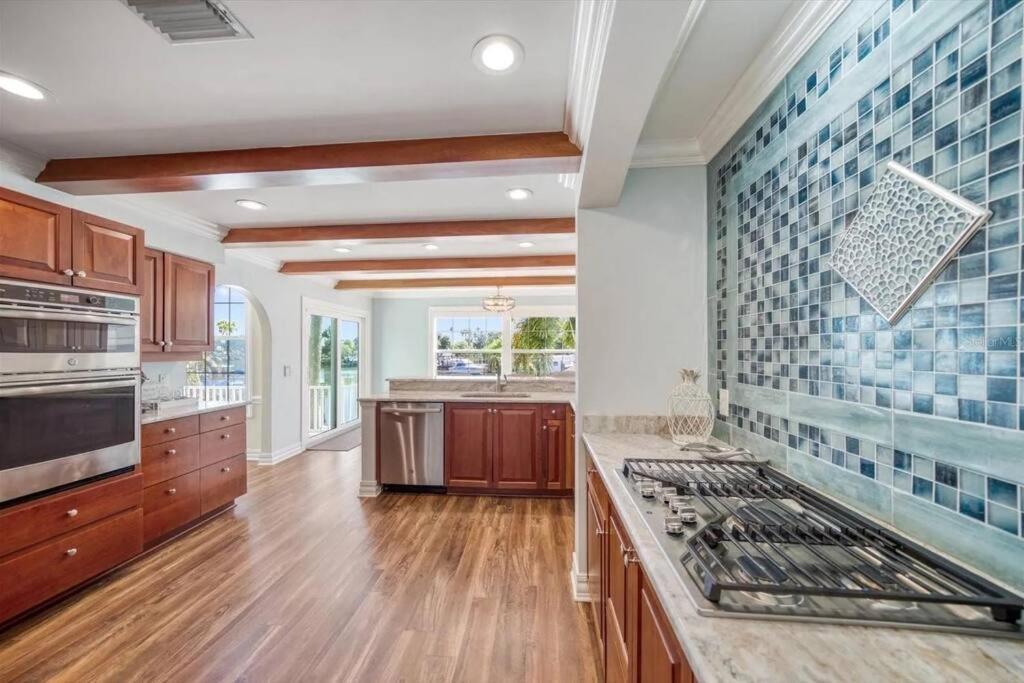 Holiday home Waterfront Indian Rocks Gem