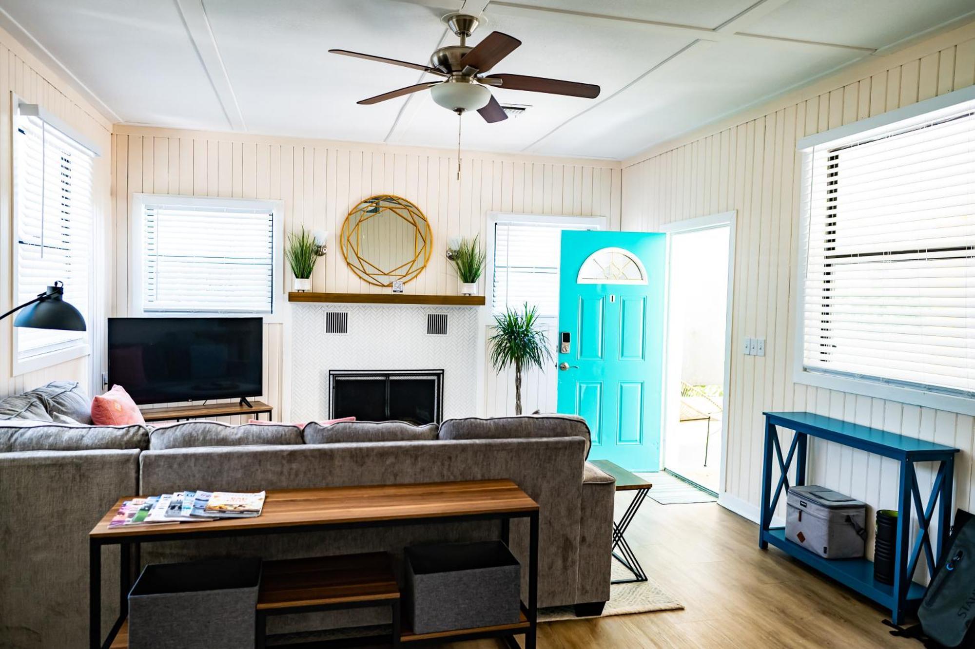 Holiday home Mid-century 1bd House - Gear - 5min Walk To Clearwater Beach