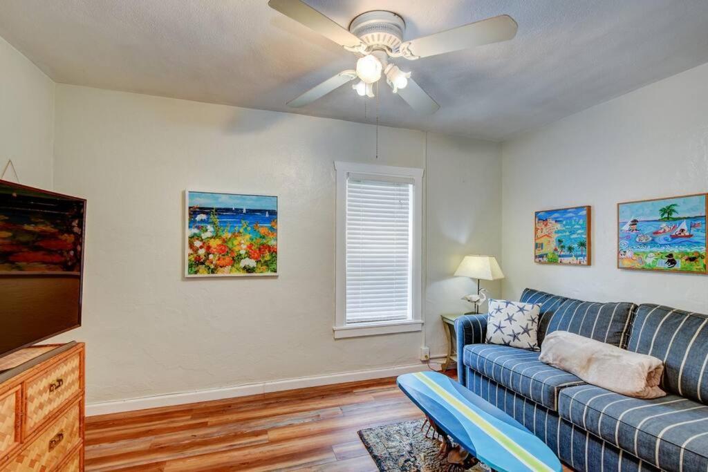 Apartment Seaside Retreat #2. Clearwater Beach