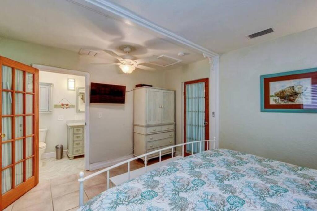 Seaside Retreat #1 *